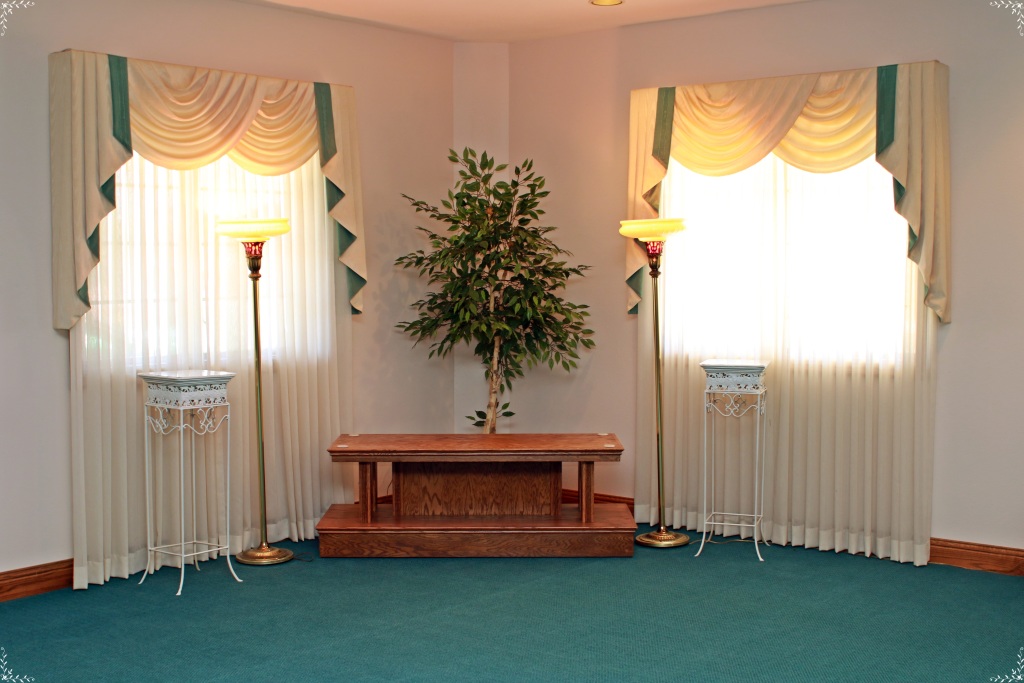 Eldridge Chapel McGinnisChambers Funeral Home Bettendorf IA