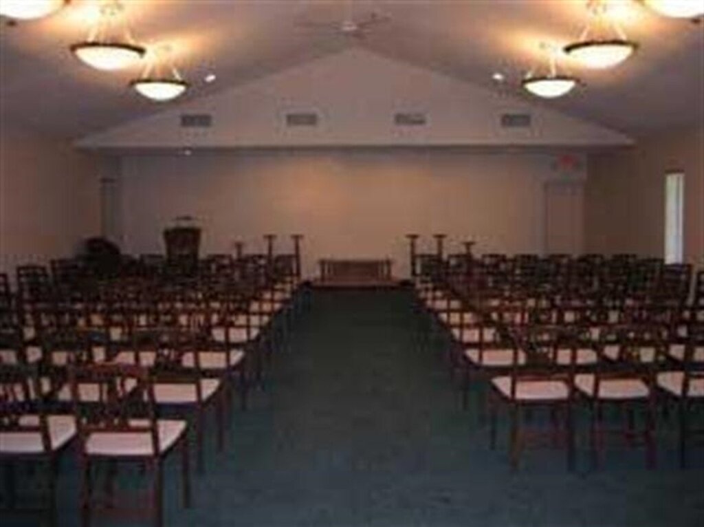 Rochester Chapel Mahn Family Funeral and Cremation Services Red