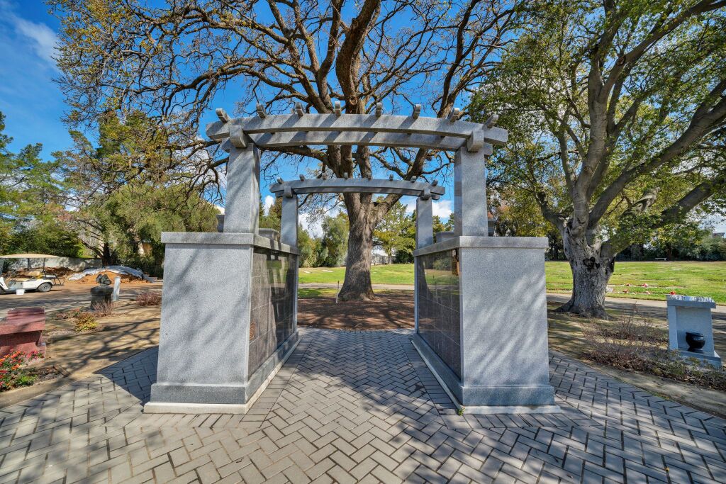 Memory Gardens Cemetery | Concord CA funeral home and cremation