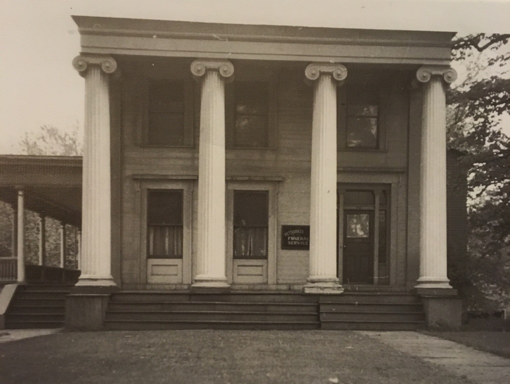Pettigrass Funeral Service in the 1940's
