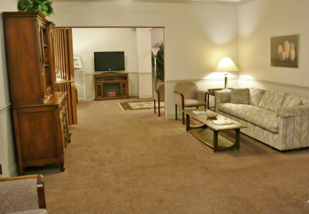 317 N. 4th Street Prugh Funeral Service Burlington IA funeral home