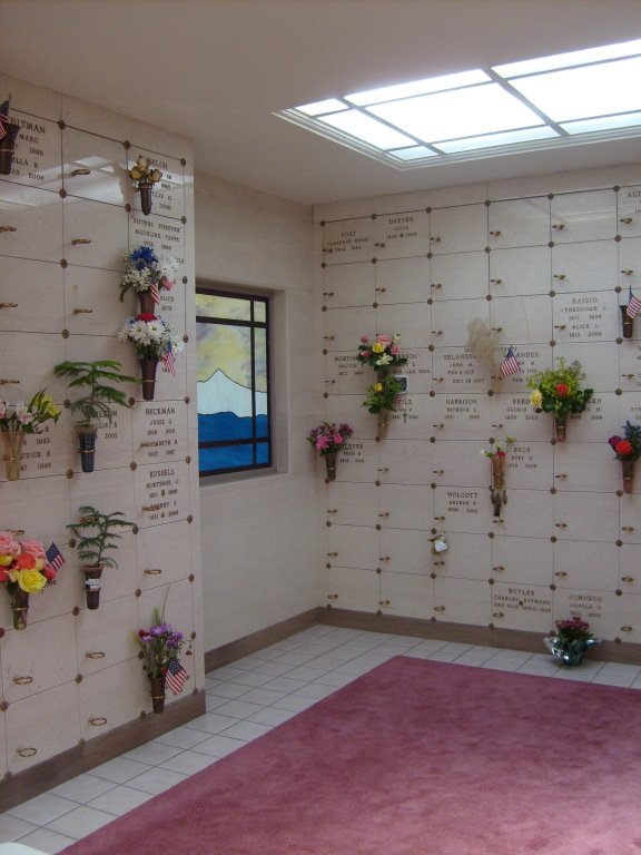 Mausoleum and Niches Funeral Home Services Portland, OR
