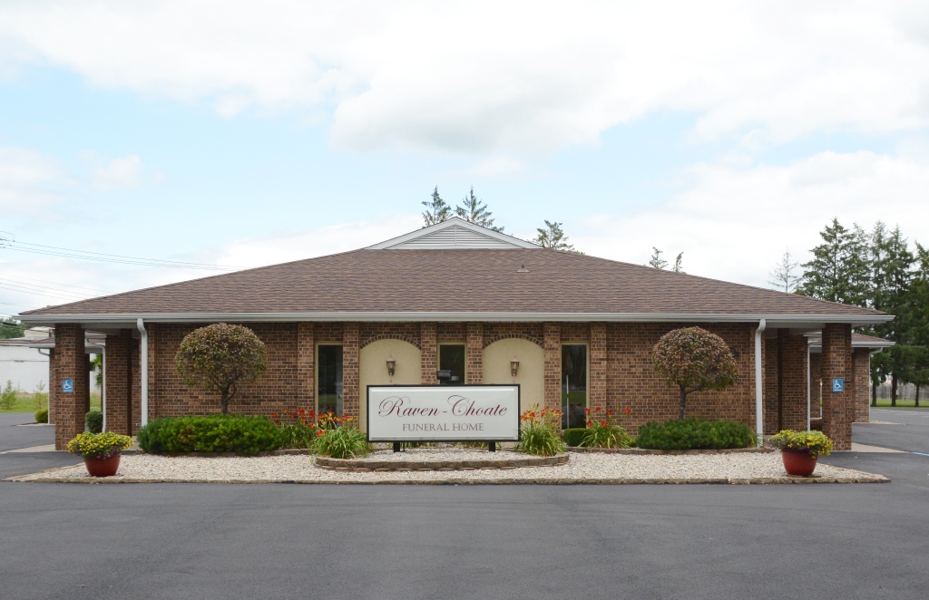 Our Facility Raven Choate Robinson Funeral Home MARION IN funeral