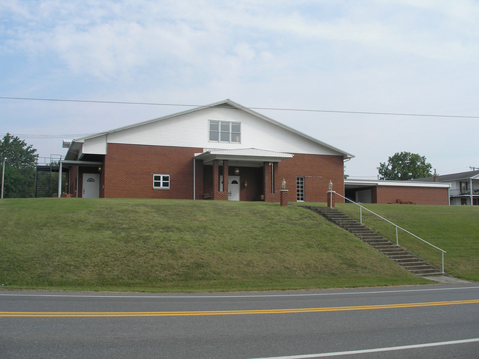 Facility Tour Smith Funeral Chapel Smithland KY funeral home and