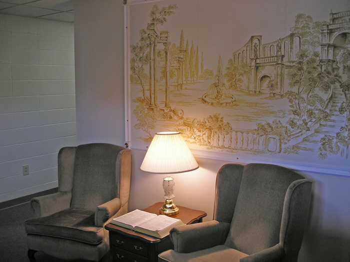 Facility Tour Smith Funeral Chapel Smithland KY funeral home and