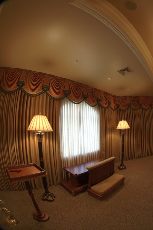 Virtual Tour Shore Point Funeral Home and Cremation Service, Inc