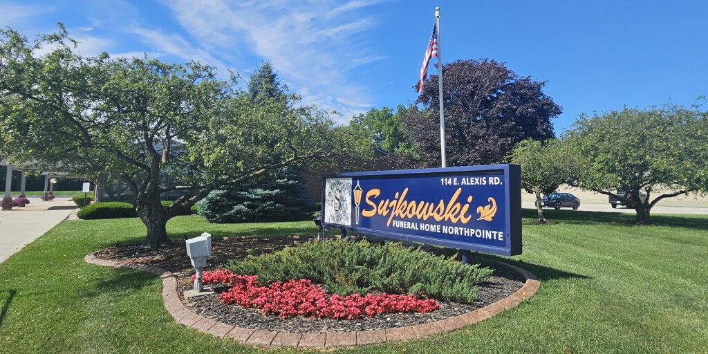 Sujkowski Funeral Home Northpointe Entrance and Grounds