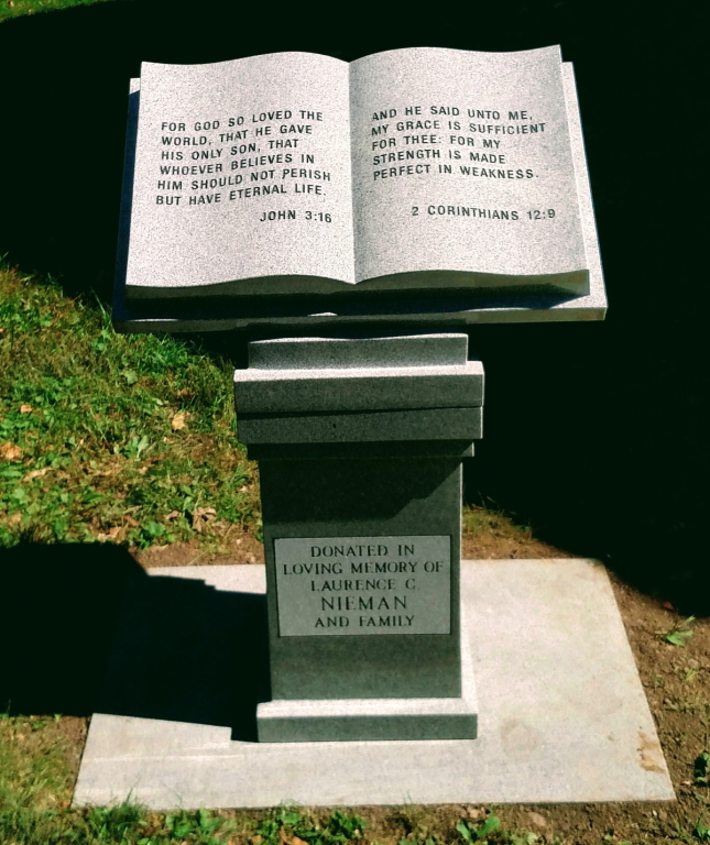 Saunders Funeral Home & Crematory Woodstock IL funeral home and cremation