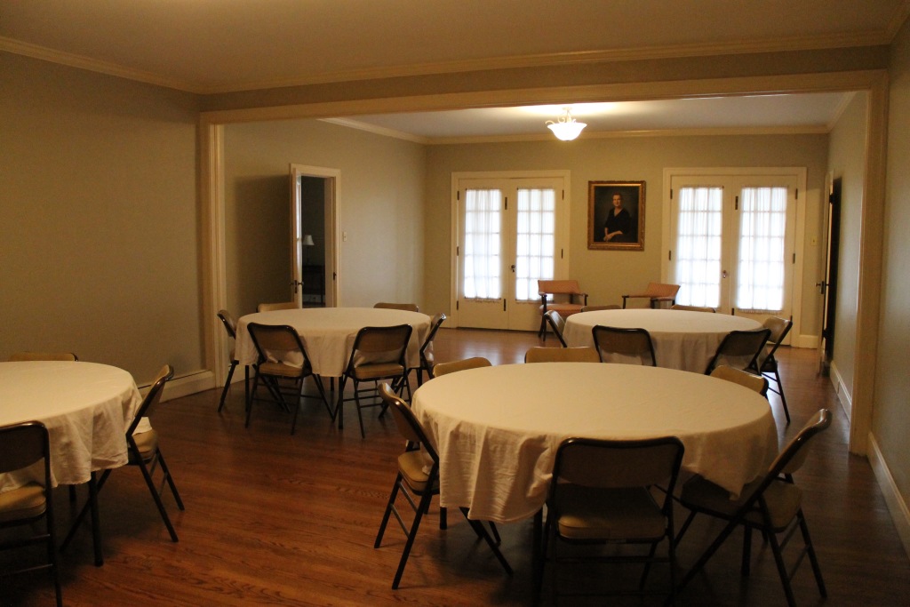 Our Facility T.W Crow Funeral Home Scottsville KY funeral home and