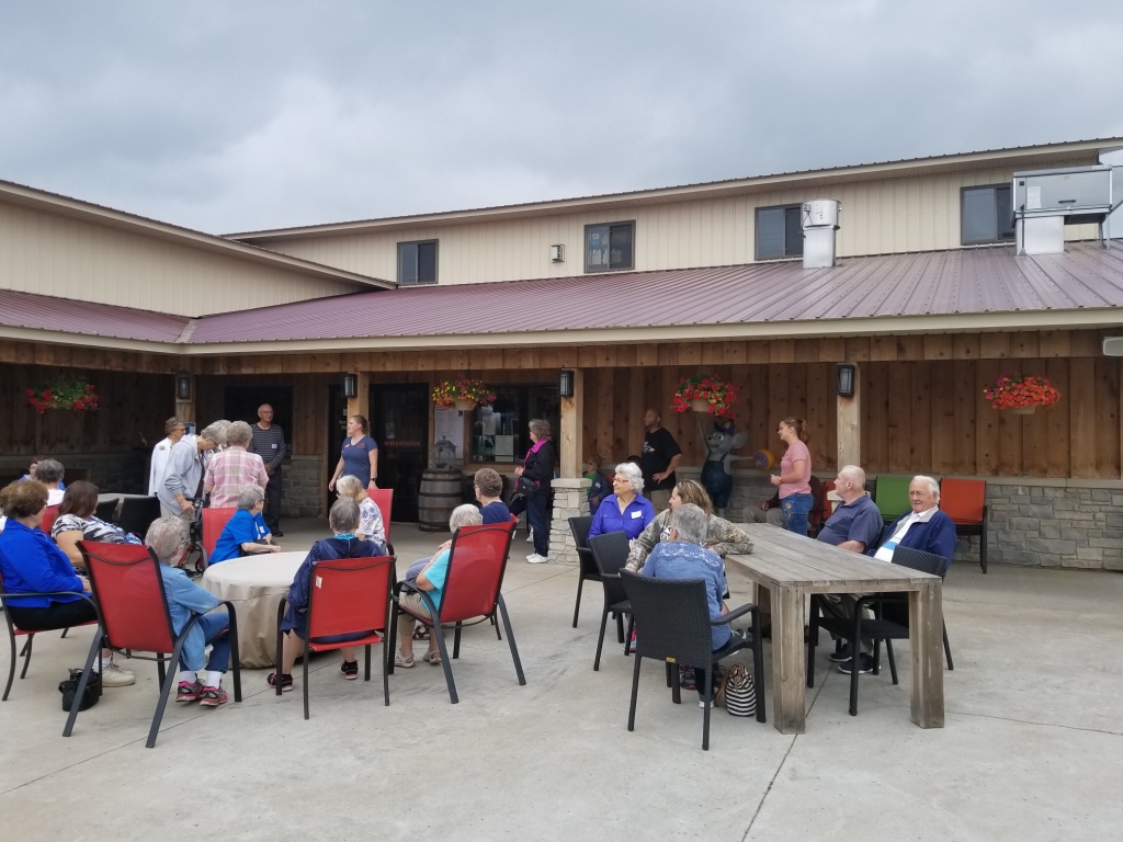 Woodhull, Illinois Funeral Home Fippinger Funeral Home