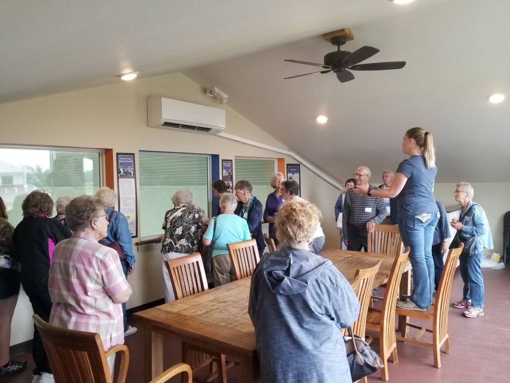 Woodhull, Illinois Funeral Home Fippinger Funeral Home