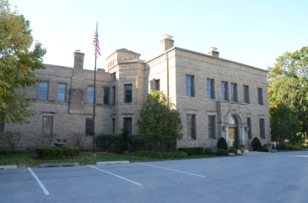 Knox Chapel WheelanPressly Family of Funeral Homes Rock Island IL