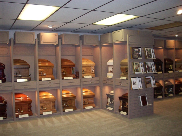 Slater Neal Funeral Home Resthaven Mortuary Trenton MO funeral home