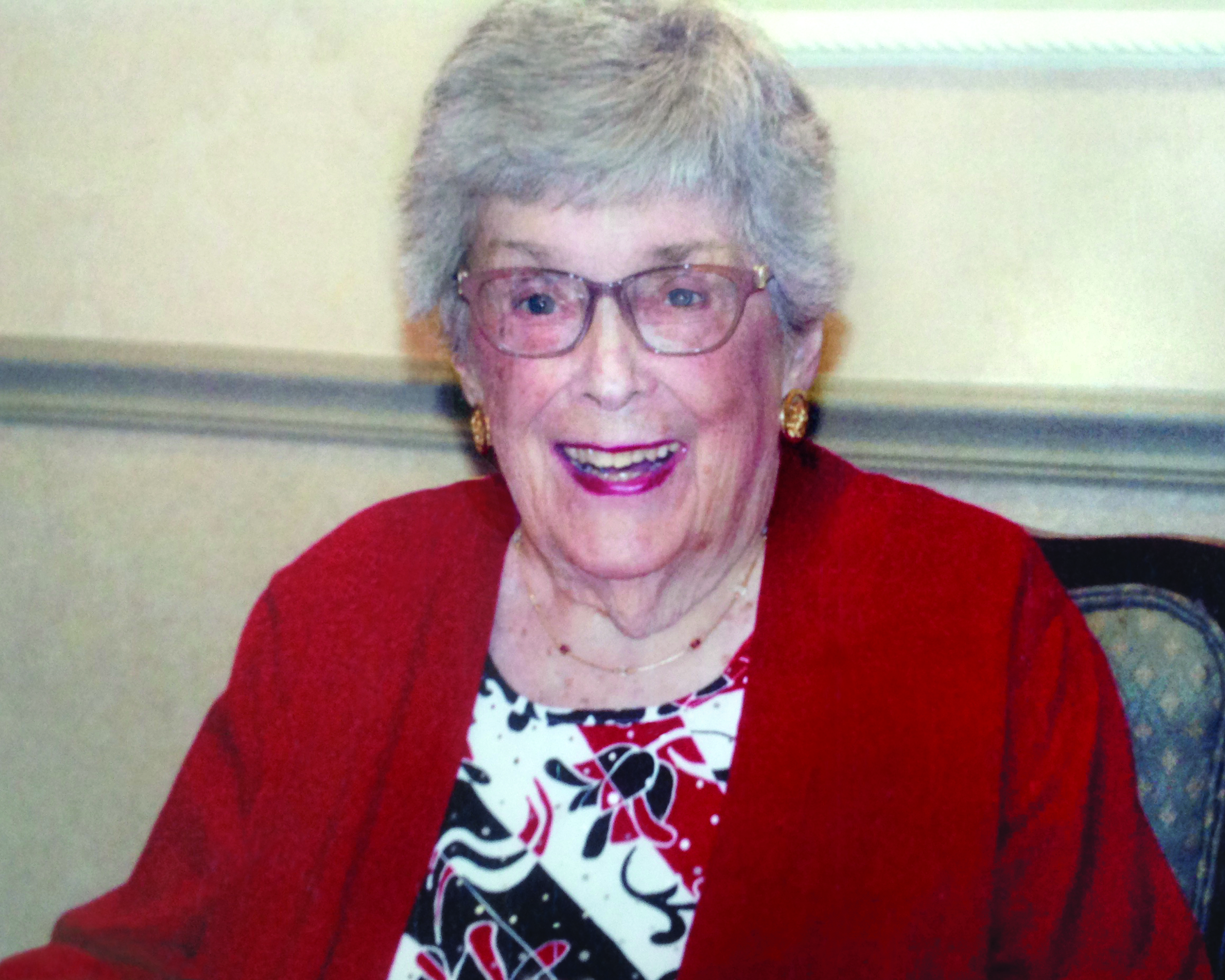 Obituary for Dorothy H. Quinn (Photo album)