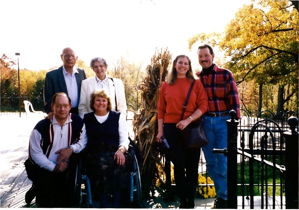 George, Mom, Chuck, Kathy, Janet & Larry