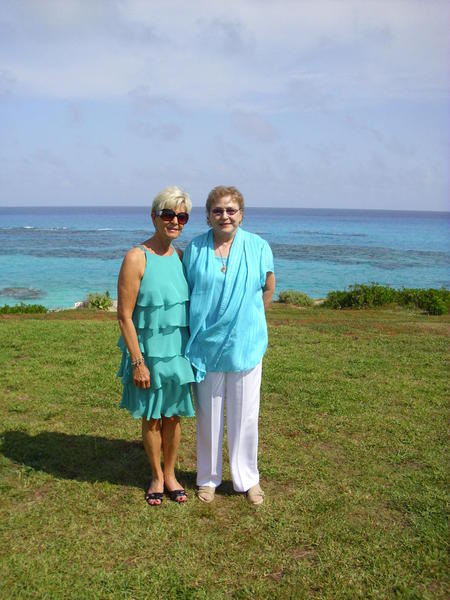 Barbie Norlin and Rosie Norlin in Bermuda