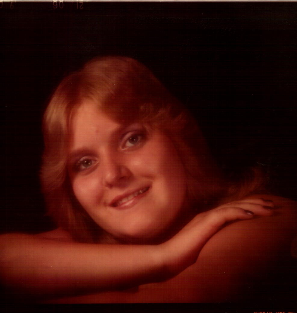 Obituary for Donna Tuttle (Photo album)