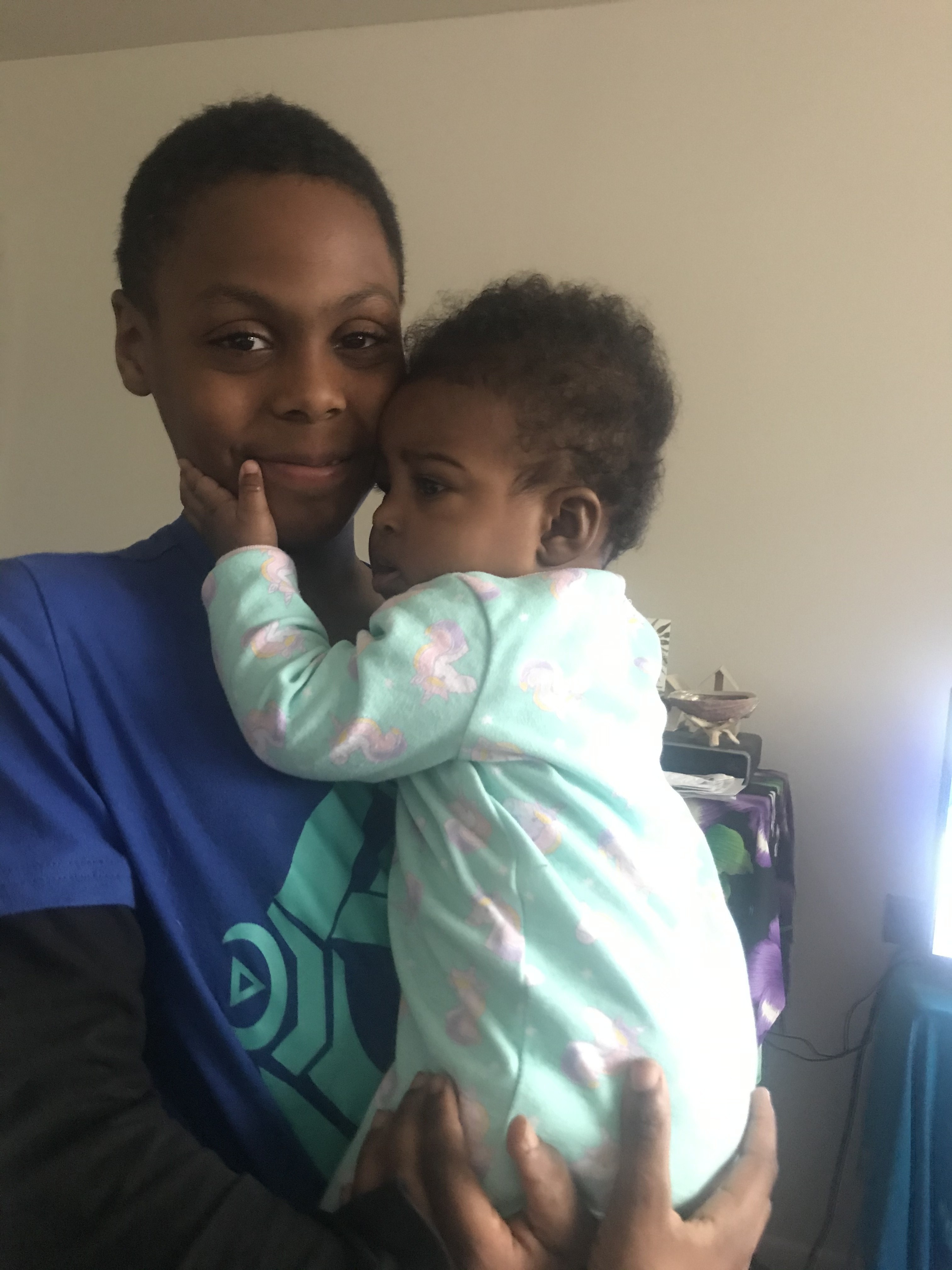 Elijzae and Emiyah 