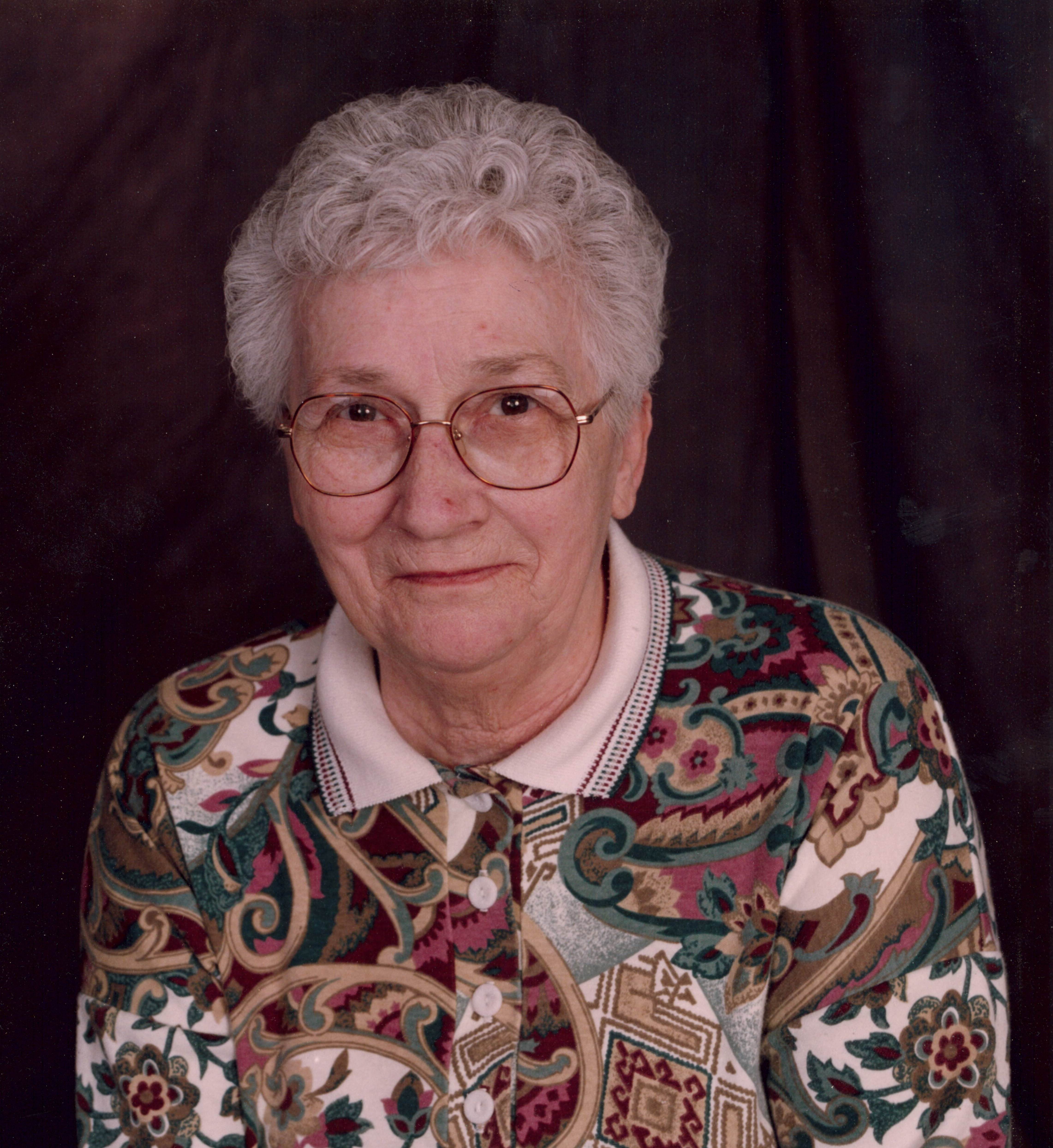 Obituary for Irene Shaver (Photo album)