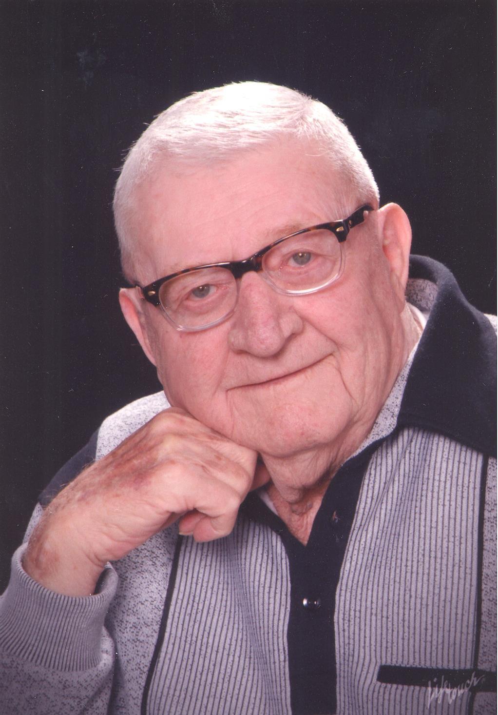 Obituary for Eugene Wagner (Photo album)