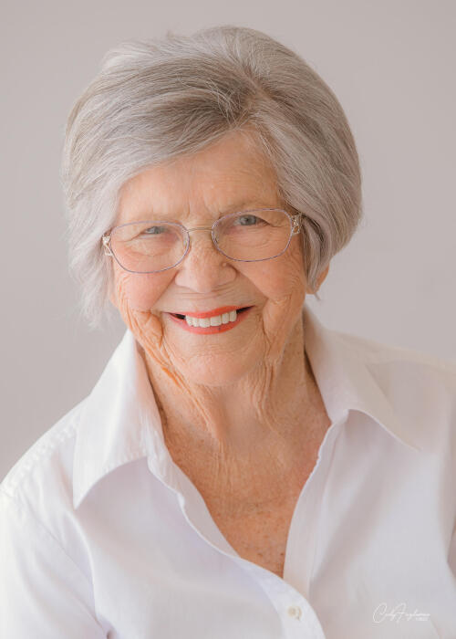 Obituary for Edith "Snowdean" Barefoot October 21, 2022 Newton Grove,NC