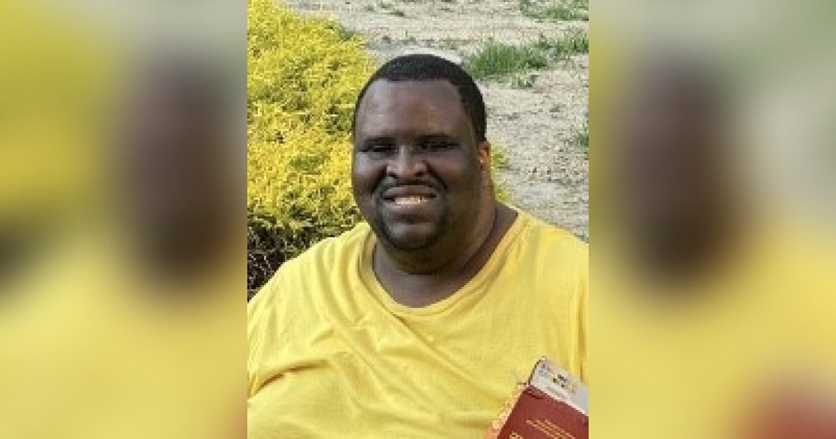 Vincent Sanders IV Obituary April 3, 2024 DonatoAskew Memorial