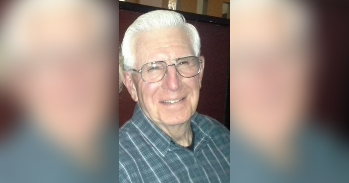 Dan Holsteen Obituary June 4, 2022 Snyder & Hollenbaugh Funeral