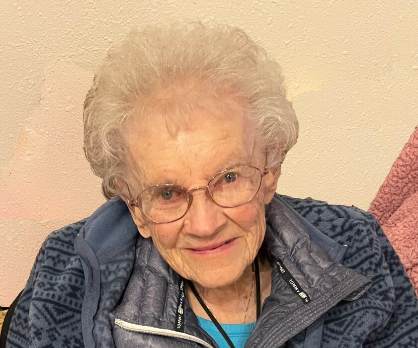 Mabel Marine Obituary November 22, 2021 Lone Tree, IA