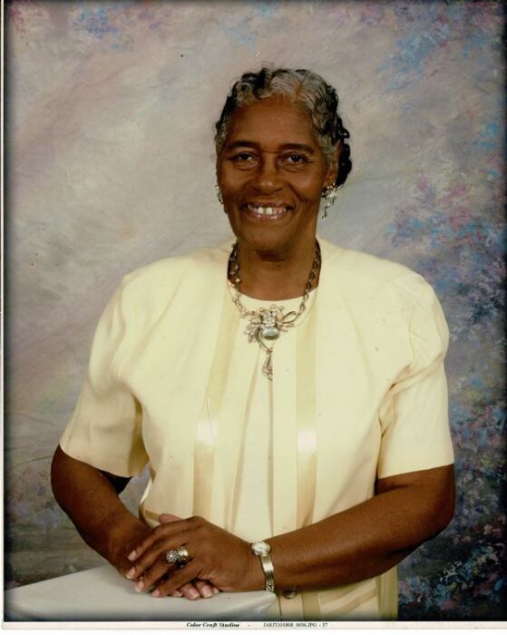 NOLA JONES Obituary August 25, 2022 Selmer Mortuary Selmer, TN