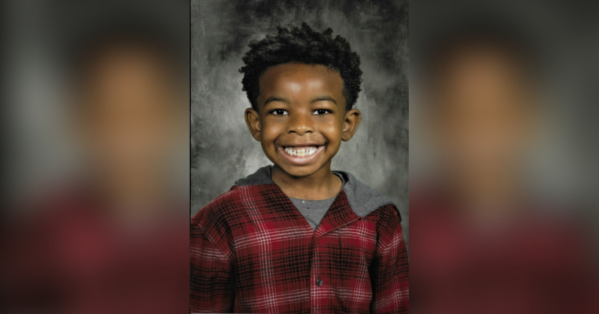 Michael Hale II Obituary October 27, 2022 Zapata Funeral Home