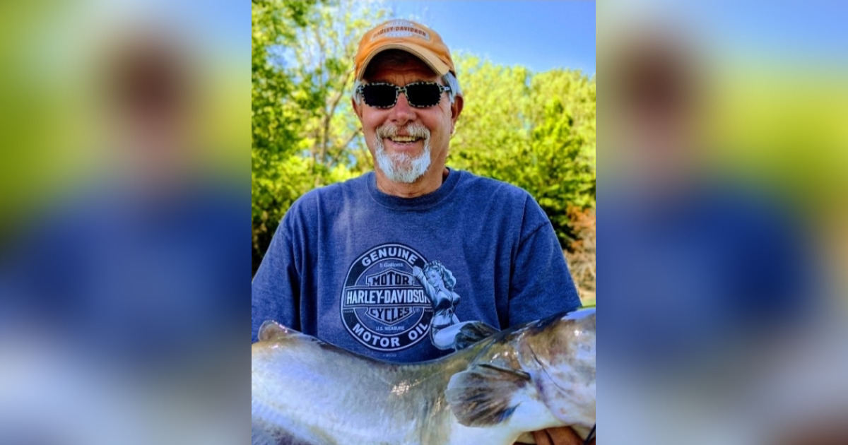 Fluff "Randy Joseph" Dvorak