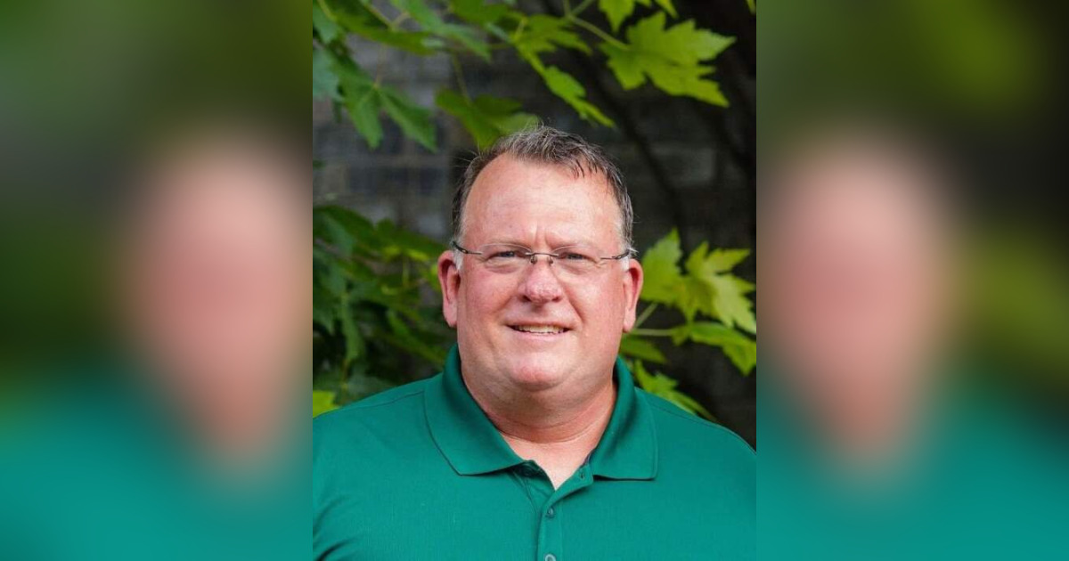 Obituary for Robert Owen Wright, III Elgin Funeral Home