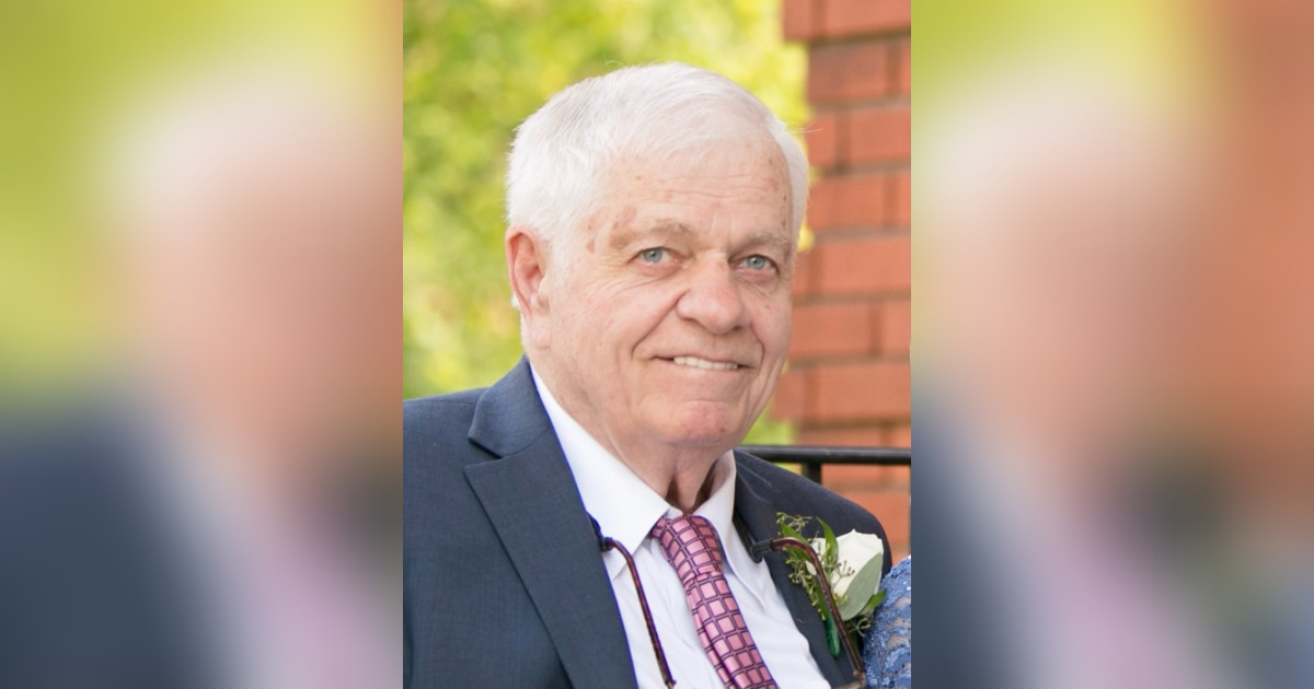 Sr. Kenneth Hiemstra