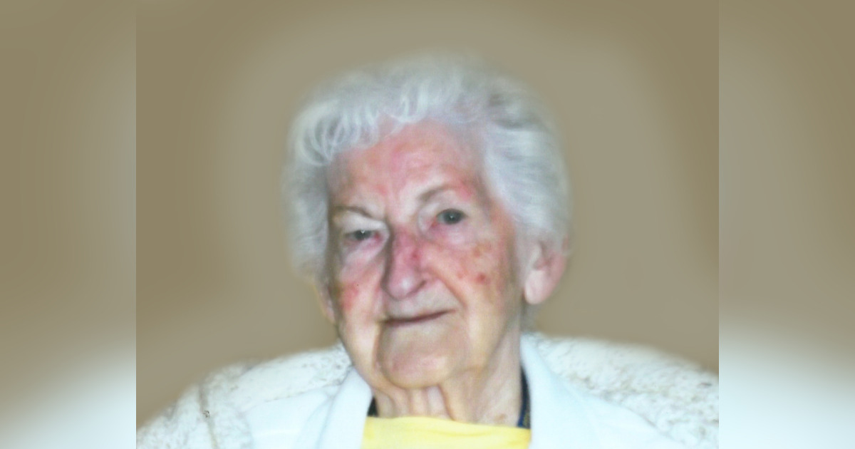 Marjorie "Ruth" Gillett Obituary October 18, 2022 Memento Funeral