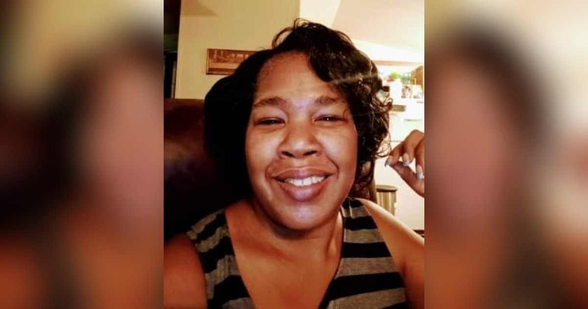 Obituary for Lindrel Leary Black’s Funeral Home