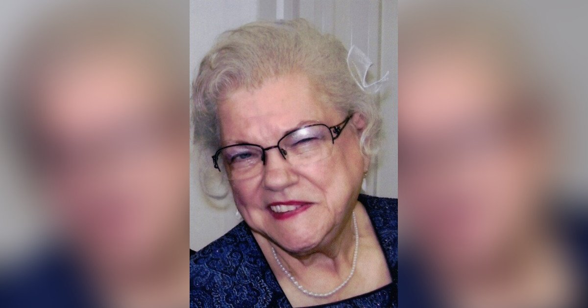 Patricia JonesWarlop