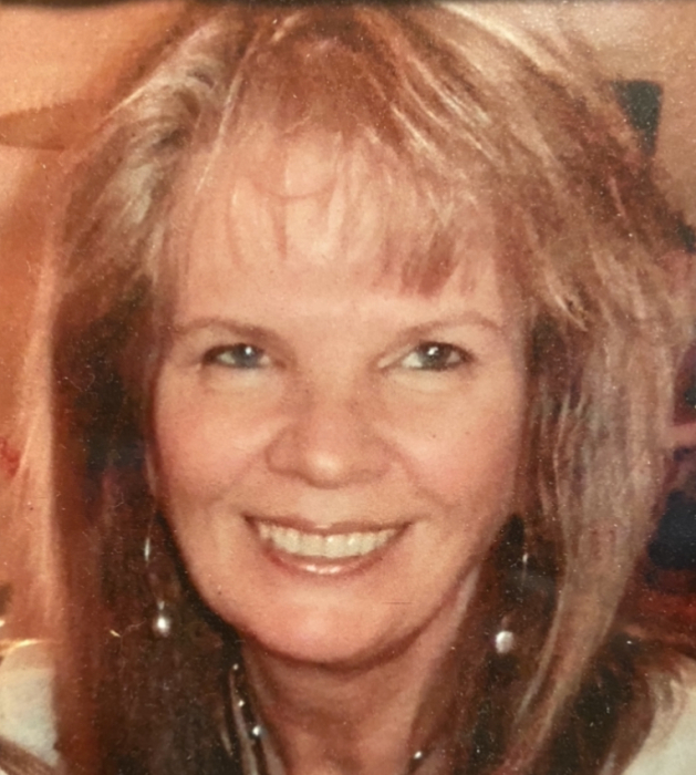Obituary for MaryAnn E. HolmesSanderson Richardson Funeral Home