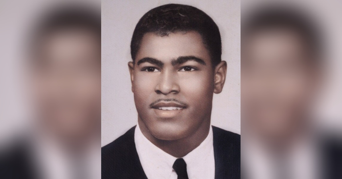 Sr. Ronald Broussard