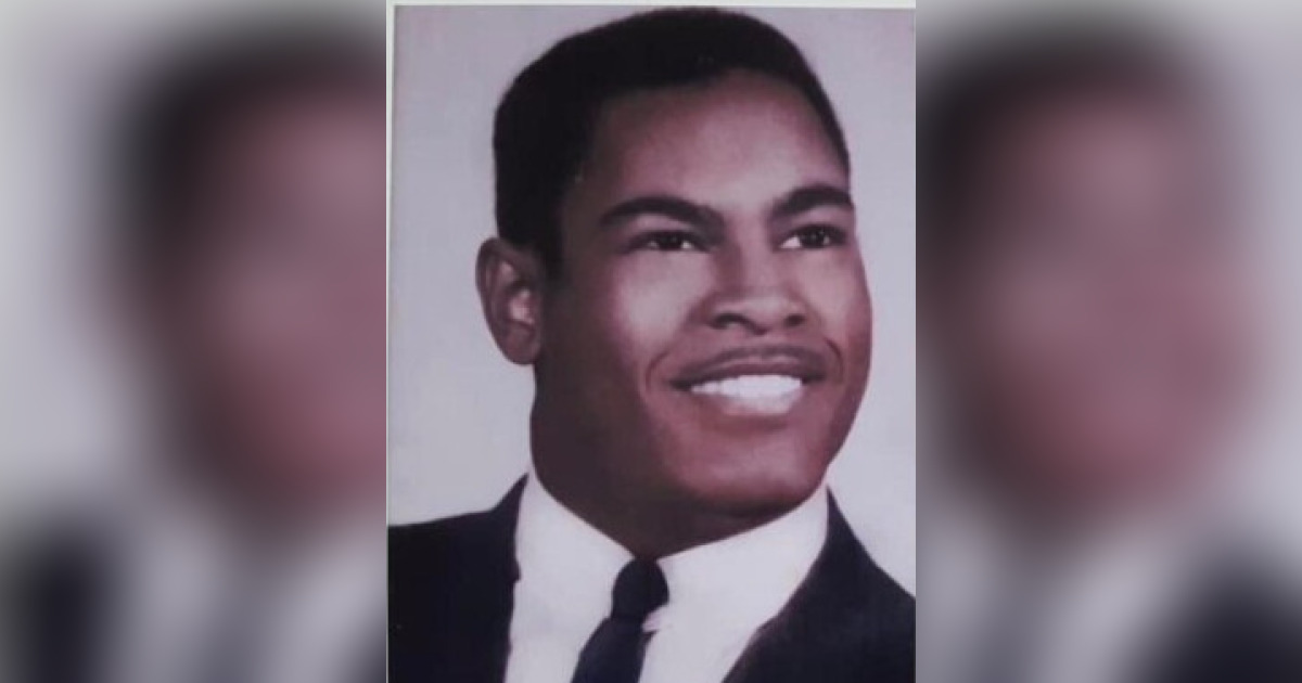 Sr. Donald Broussard