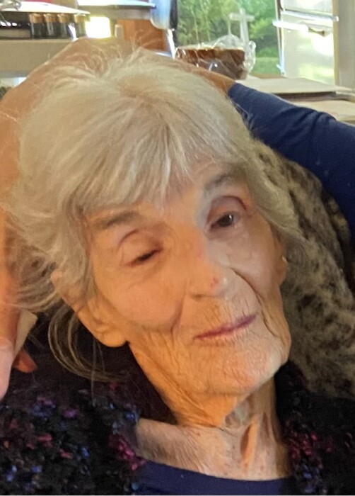 Katherine West Obituary December 13, 2022 LockartGreen Funeral