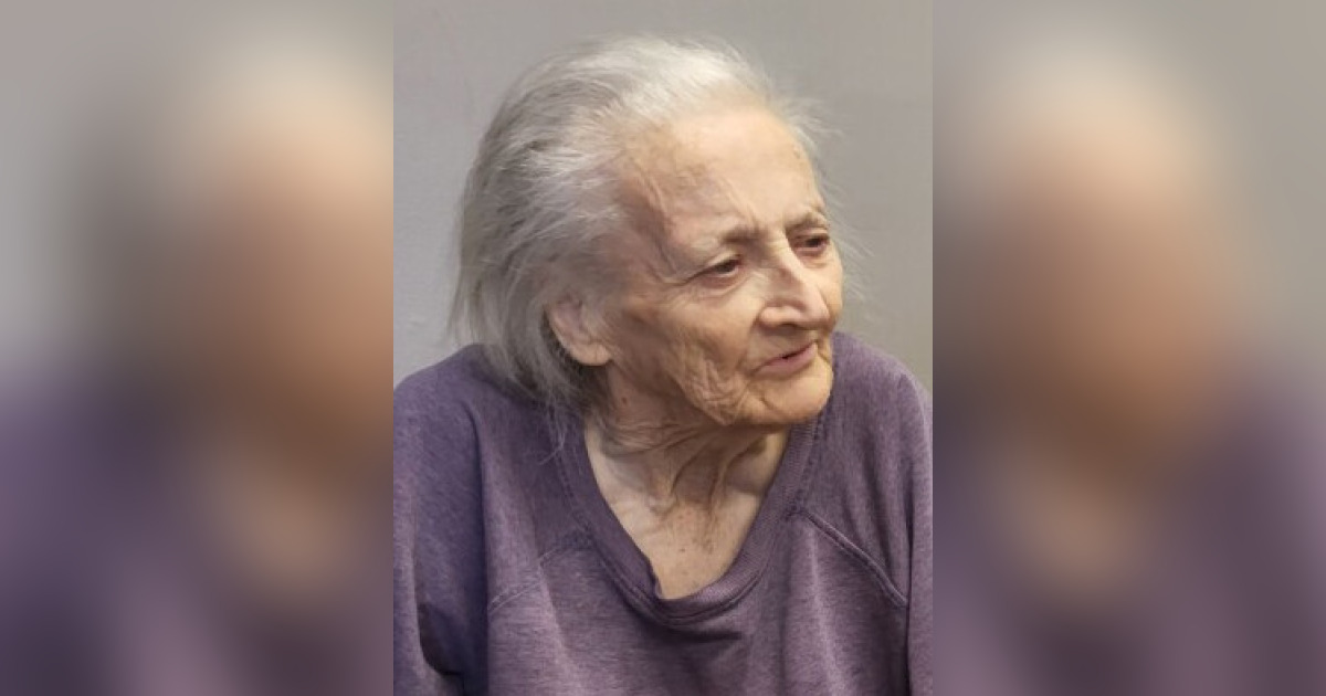 Obituary for Betty Lou (Milligan) Dilley LockartGreen Funeral Home