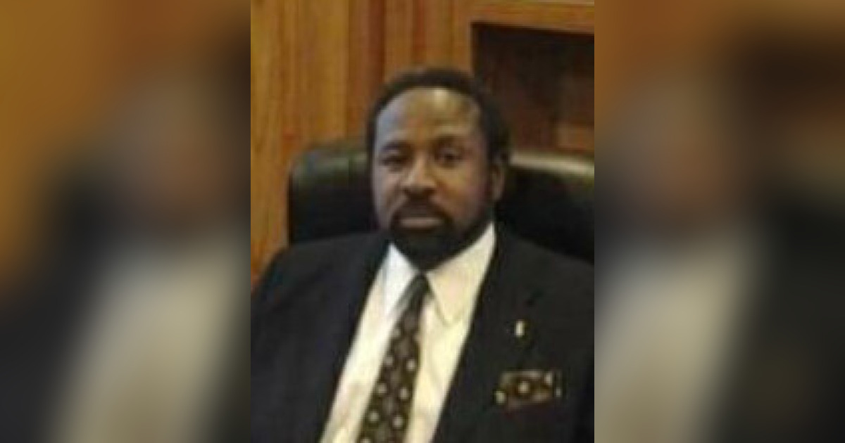 Rev. Marcus Mitchell Obituary July 5, 2022 Maxey Funeral Home Paris, TX