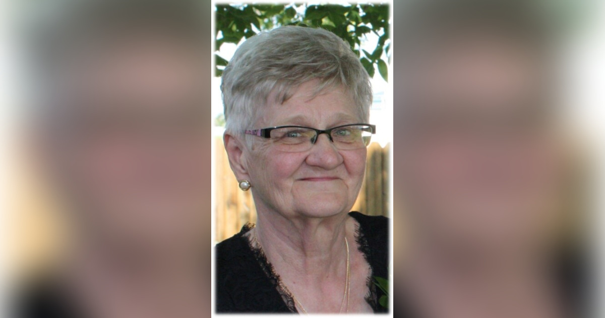 Obituary for Rosaline Zamonsky Pathways Funeral Services