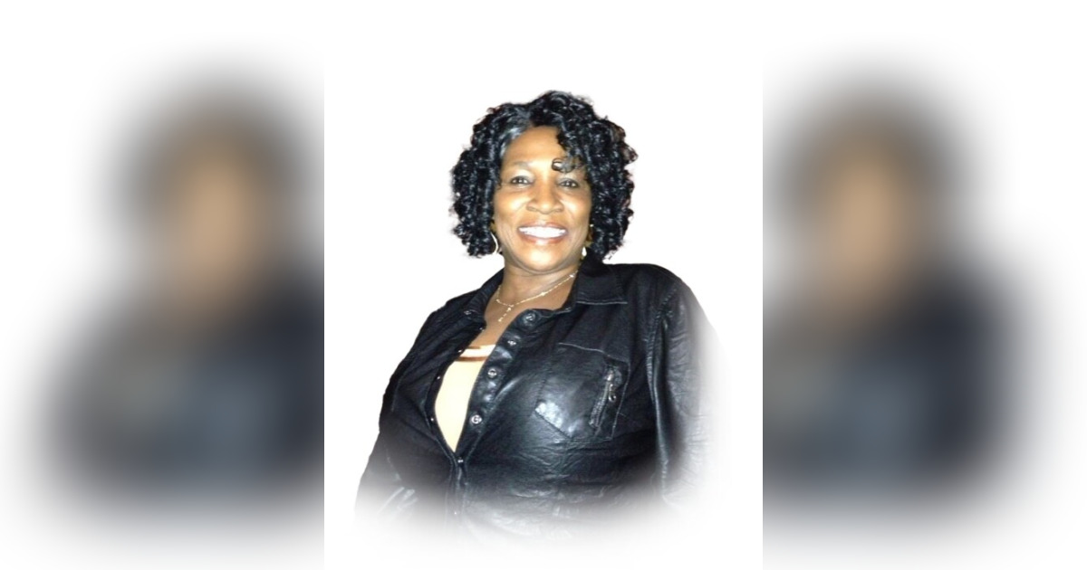 Dinell GraceWilliams