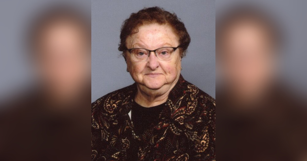 Patricia “Pat" Valenta Obituary September 22, 2022 Lakeshore Family