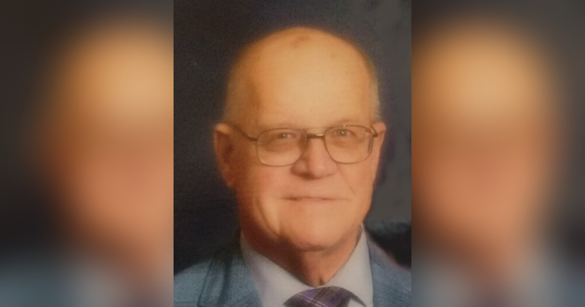 Leonard Arnold Obituary November 15, 2023 Valders, WI