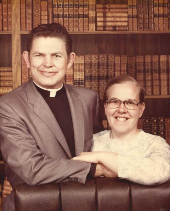 Obituary for Robert G. Goodrich Kenyon Funeral Home