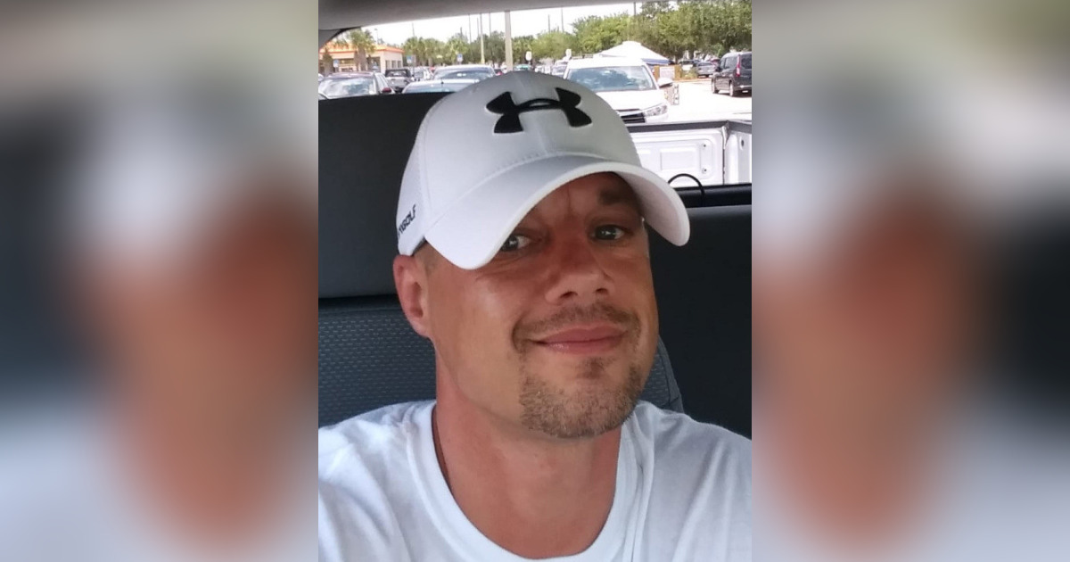 Obituary for Justin W. Plummer Grand View Funeral Home & Burial Park