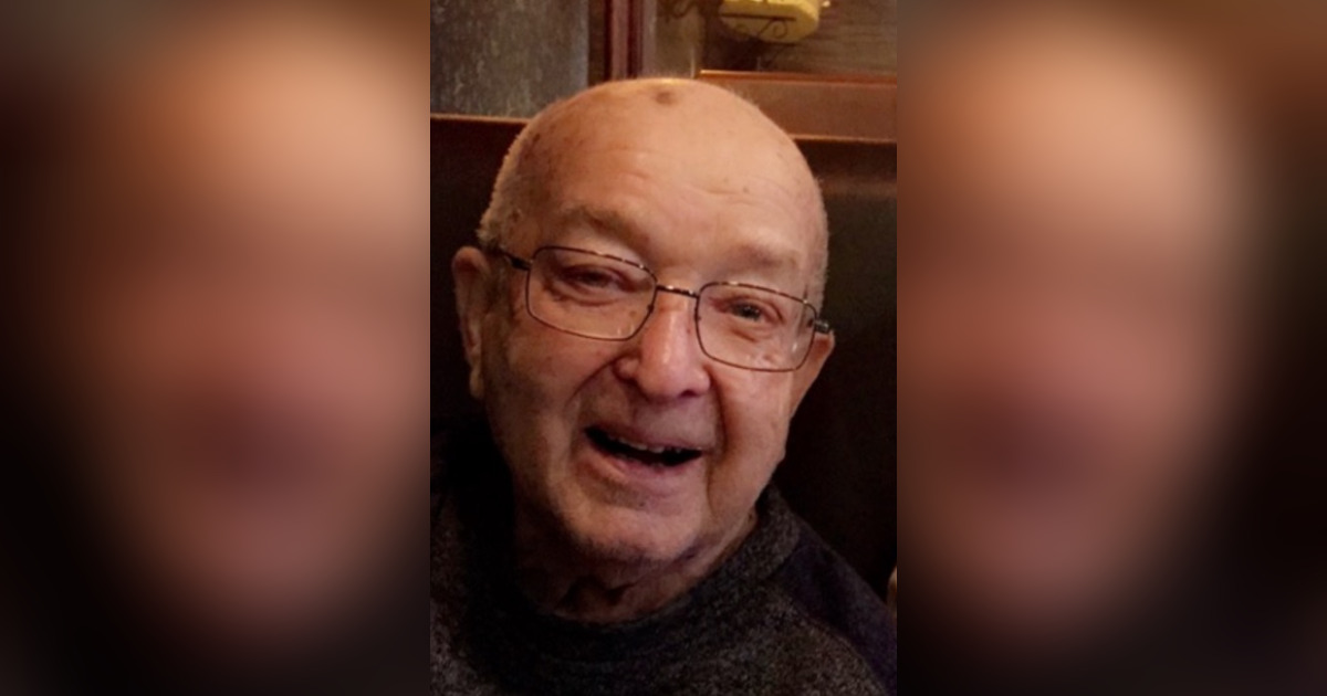 Robert N. "Bob" Riegsecker Obituary September 13, 2022 Grisier