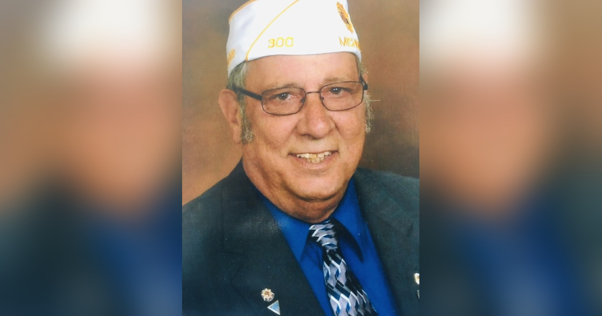 Raymond Moore Obituary November 5, 2022 Holdship Family of Funeral